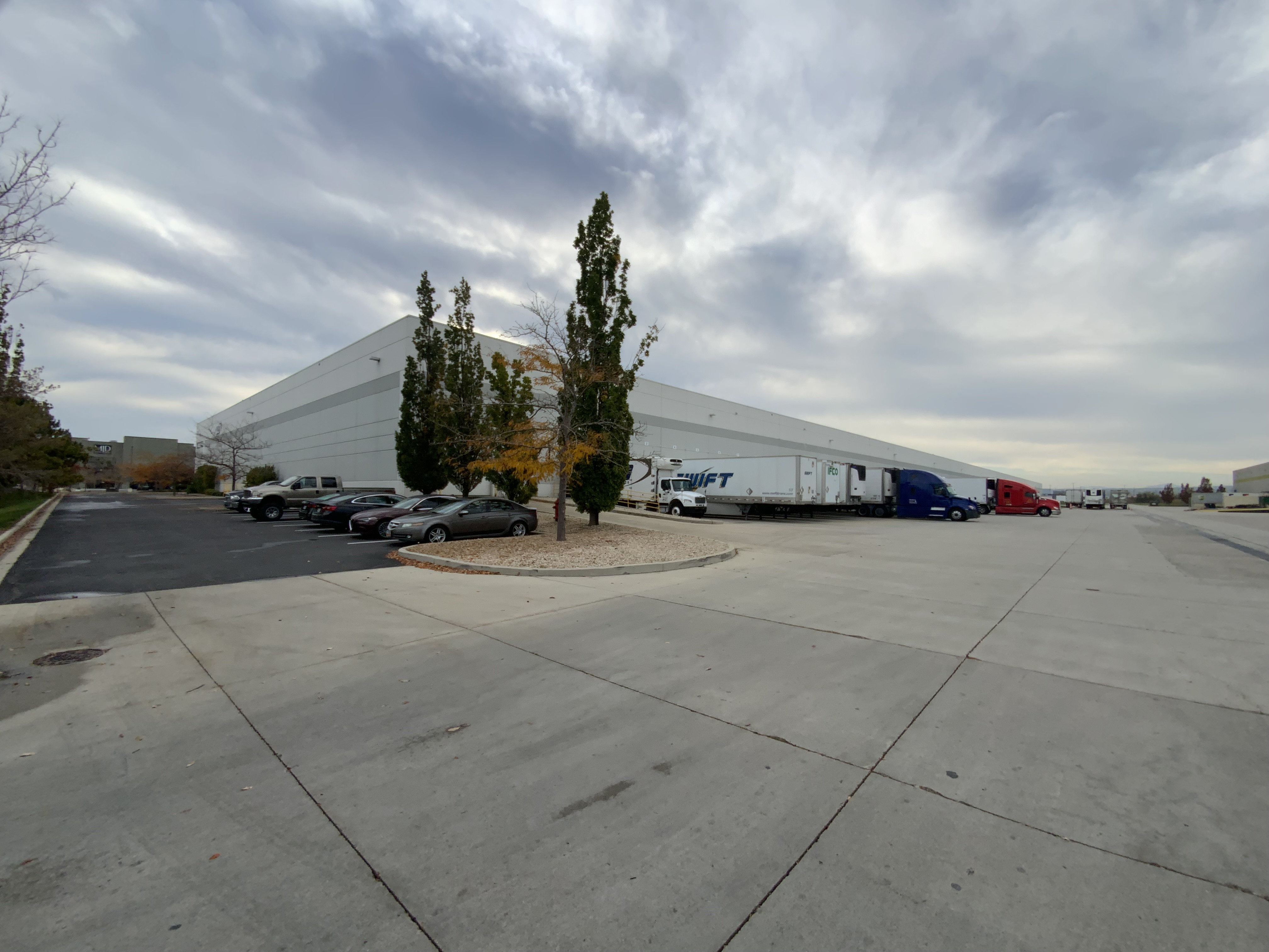 5200 West Greens Road - 0d9kg47